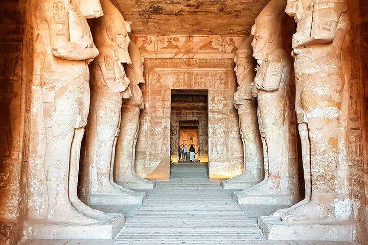 5-Day Egypt Tour: Karnak, Kings Valley, Philae & Abu Simbel