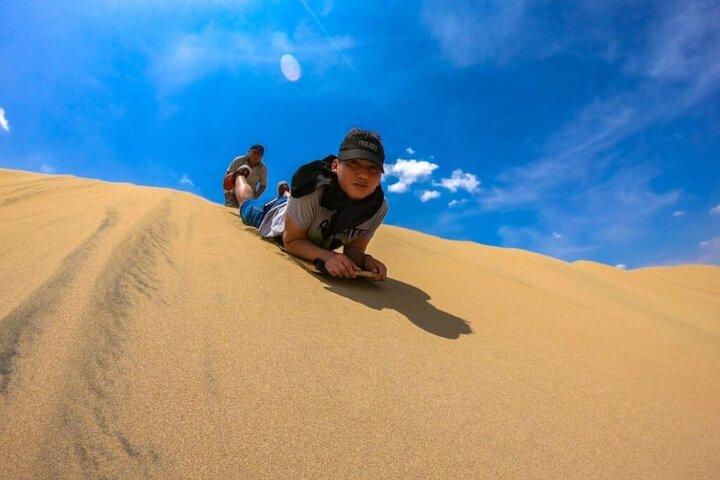 Lima : Paracas & Huacachina- Day to Islas Ballestas & Sandboard
