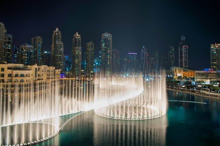 Modern Dubai Night Tour with Burj Khalifa and Fountain Show