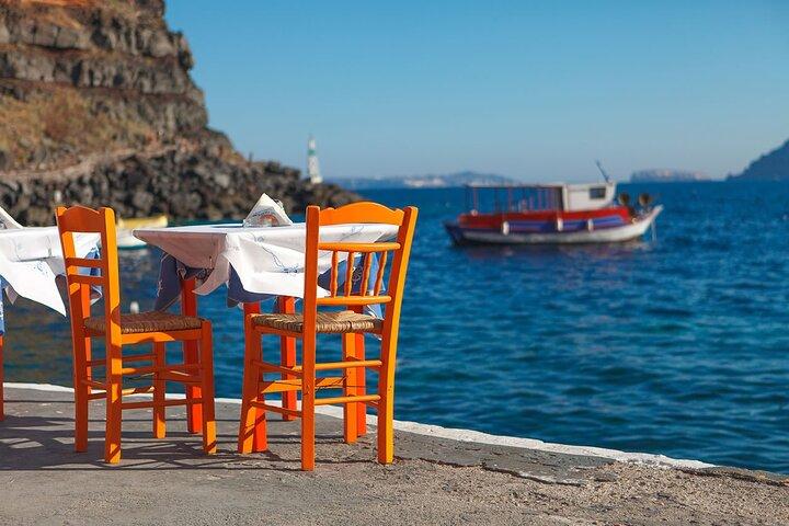 SUV Santorini Highlights Private Tour