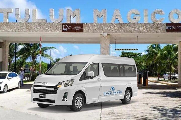 Private Tour to Tulum Ruins and 4 Cenotes