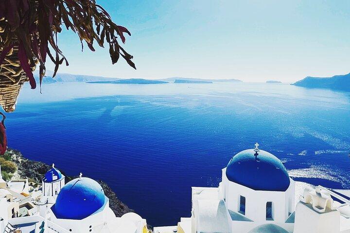 Santorini's Highlights Tour Experience