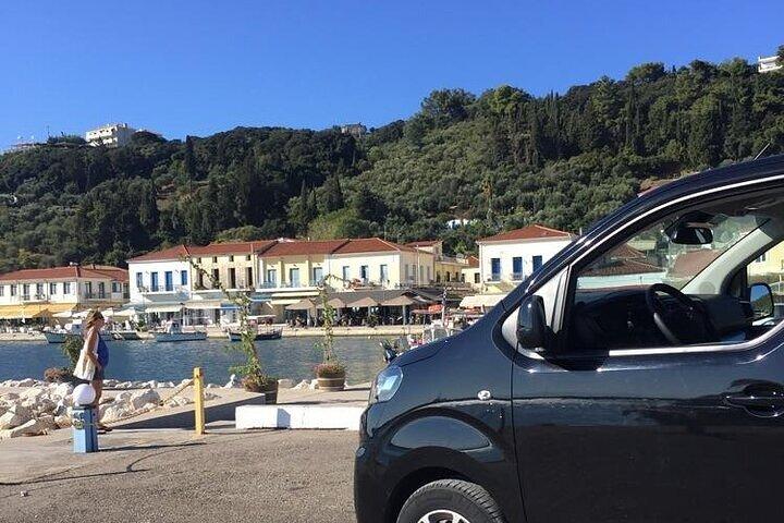 Private Olive Oil Tour & Tasting with Lunch from Katakolo Port