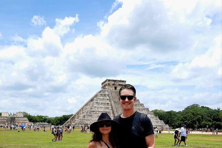 Chichen Itza Guided Group Walking Tour - Last minute booking