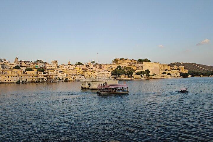 5 Days Private Heritage Triangle Tour Jaipur, Jodhpur, Udaipur.