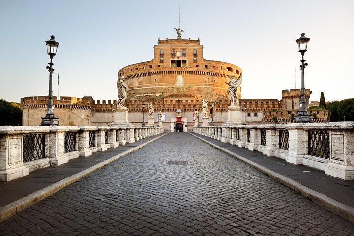 Skip-the-line Castel Sant'Angelo and Vatican Private Tour