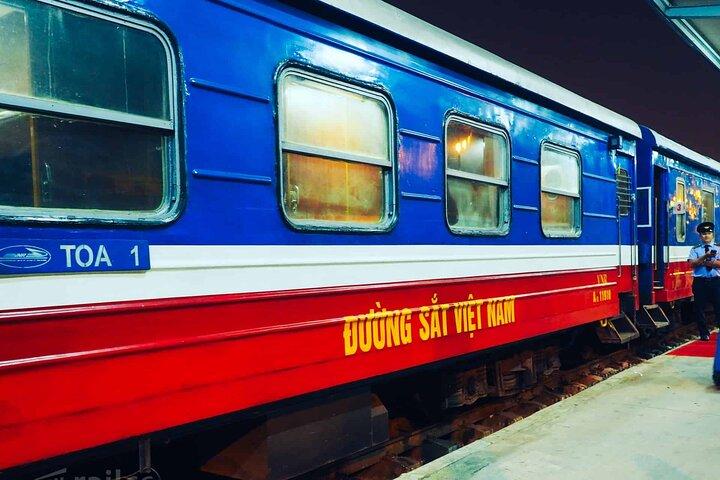Sapa Tour 2 Days 1 Night (1 Night Hotel + 2 Nights on Train)