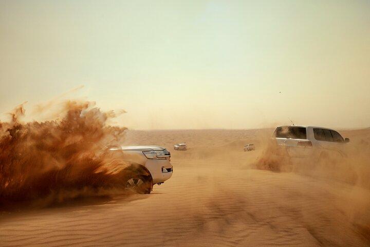 Dubai: Desert Royal Fortress Safari with Dinner n Entertainment