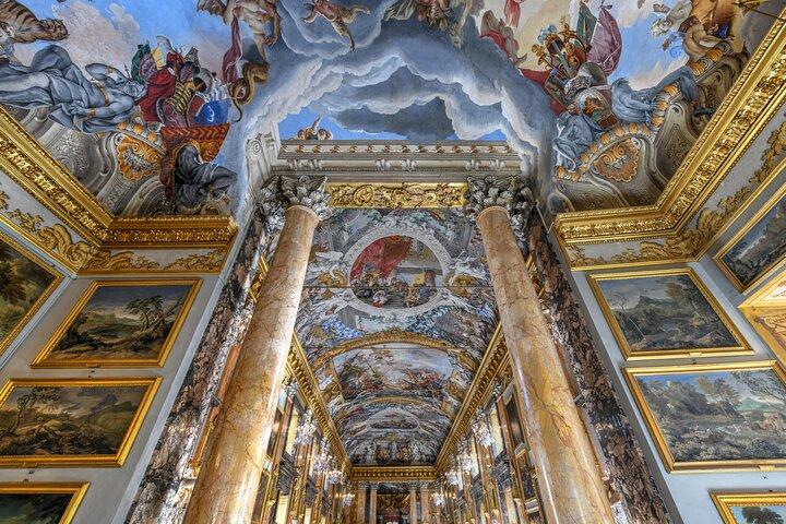 Tour of Galleria Colonna