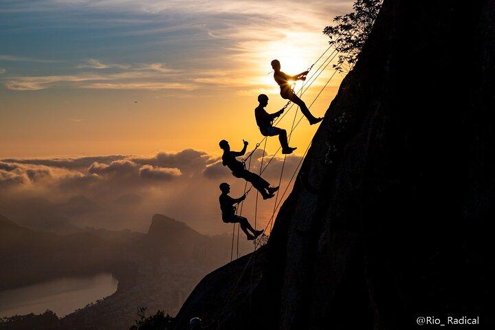 Trail and Rappel on Morro Dois Irmãos