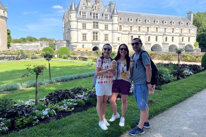 3 Loire Valley Castles and Wine Tasting Private Guided Tour
