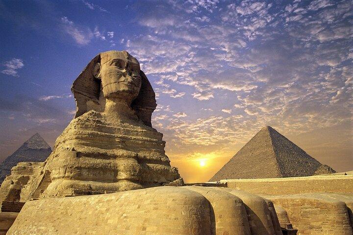 Private Tour of Giza Pyramids and the Sphinx