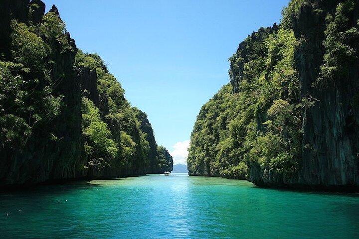 Small-Group El Nido Island Hopping Tour