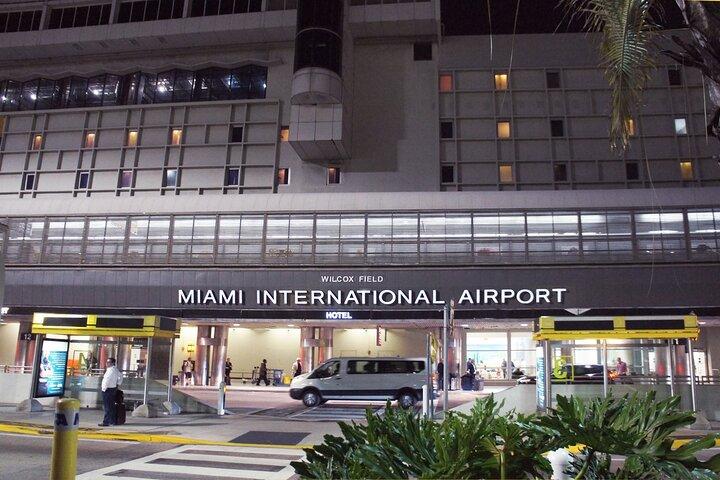 Hotel's To Port & Airport Transfer