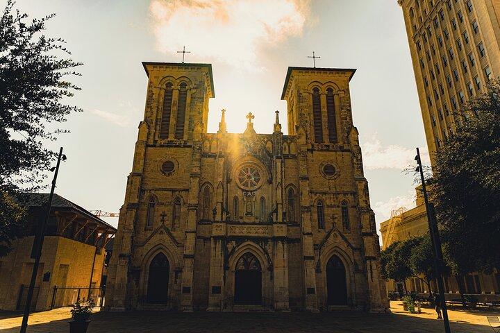 Historic San Antonio Audio APP and GPS Private Self Guided Tour
