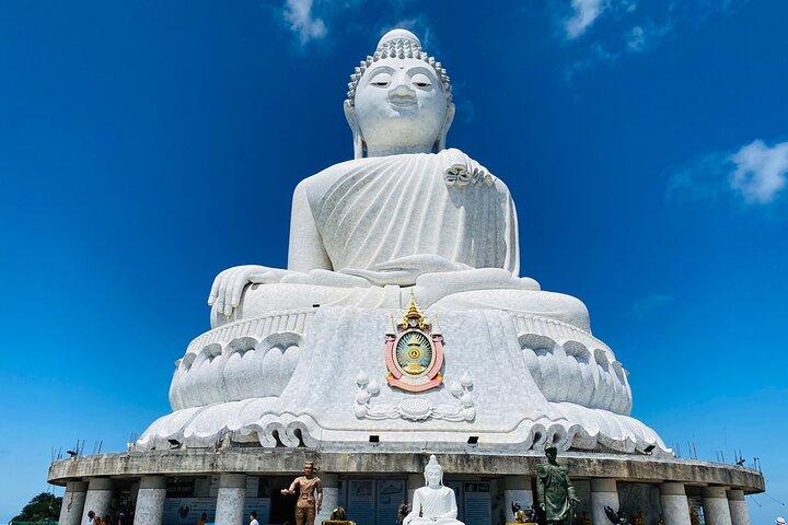 Private Guided Tour in Phuket Landmark