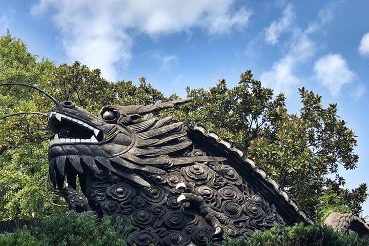 4-Hour Shanghai Highlight Tour: Yu Garden and Jade Buddha Temple