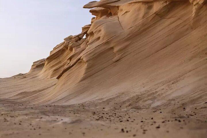Al Wathba Fossil Dunes, Salt Lake & Wetland Experience Abu Dhabi