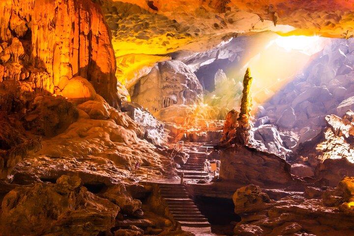 Luxury Cruise full day Explore Halong Bay from Hanoi