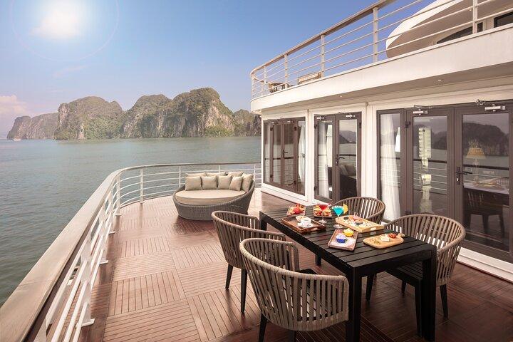 Boss Cruise 2-day Explore Halong Bay from Hanoi
