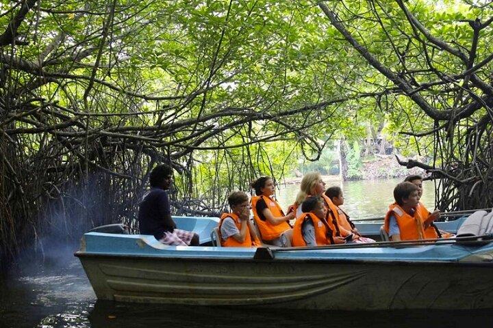Colombo to Madu River & Galle | All-Inclusive Day Tour