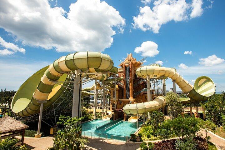 Aquaventure Waterpark Dubai Day Pass