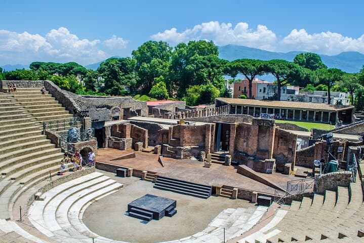 Pompei Private Tour With An Expert Archaeologist Guide