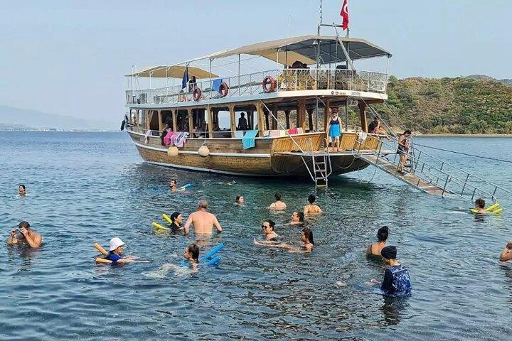 Full Day Oludeniz Boat Tour in Fethiye