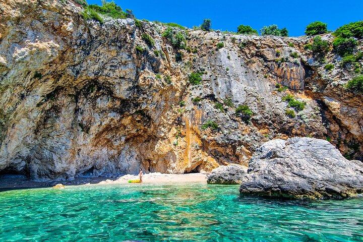 Elafiti islands and Blue cave private boat tour