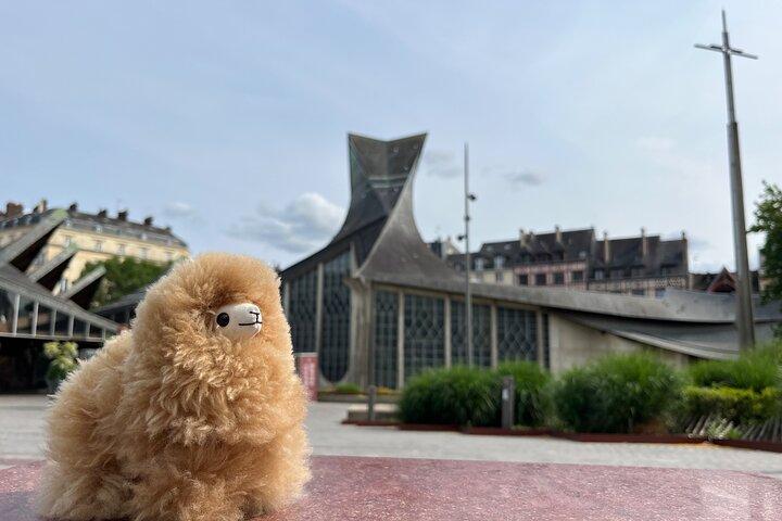 Private Guided Tour In Normandy - Rouen, Honfleur, Etretat