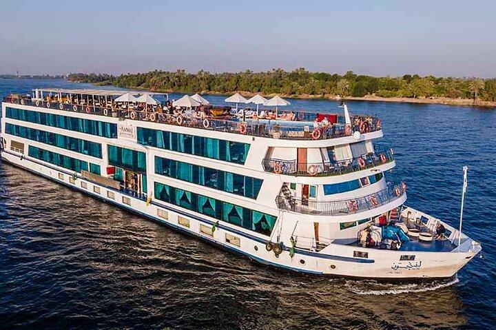 4-Day Nile Cruise from Aswan with Abu simbel and Balloon