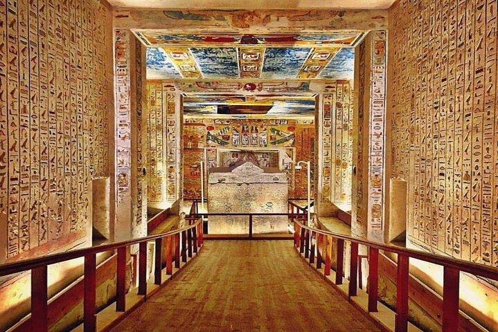 Discover Ancient Wonders - Private Half Day West Bank Tour