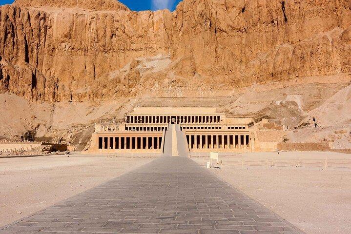 Discover Ancient Wonders - Private Half Day West Bank Tour