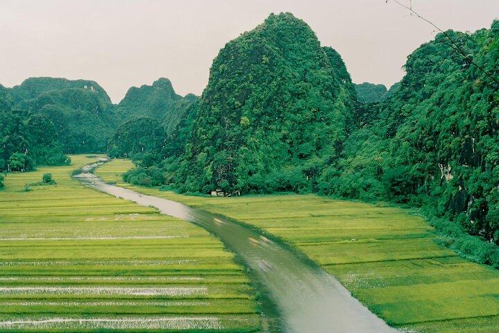 Highlights Of Vietnam and Cambodia In 10 Days