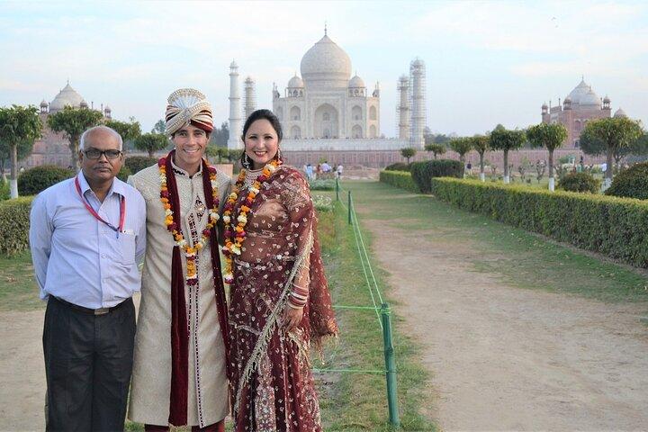 Agra City Tour From Railway Station/Hotel In Agra