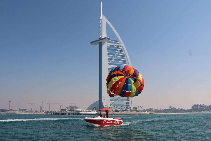 Dubai Parasailing