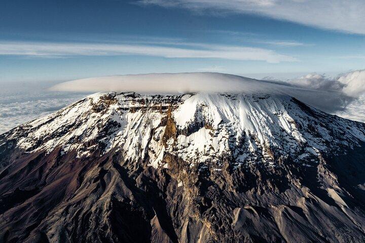 6-Day Kilimanjaro Climbing Via Machame Route