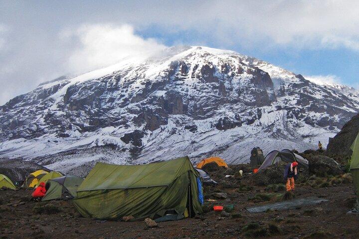 6-Day Kilimanjaro Climbing Via Machame Route
