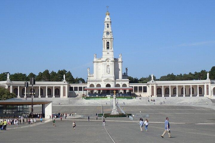 Private Half Day Tour in Fatima Sanctuary