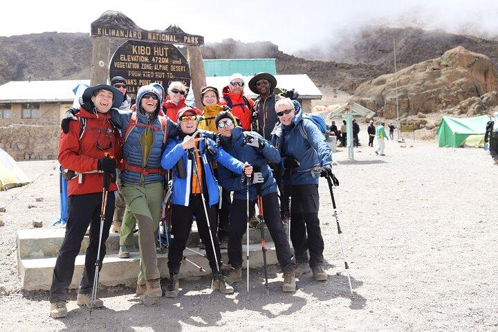 6 Day Trek in Mt Kilimanjaro