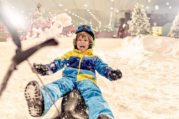 Full Day Ski Dubai Ticket to Ski Resort in Mall of the Emirates