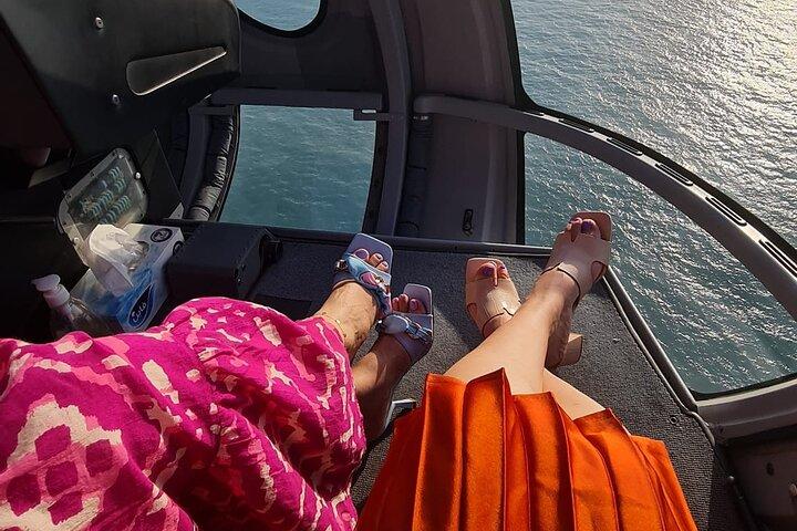 17 Minutes Helicopter Tour in Abu Dhabi