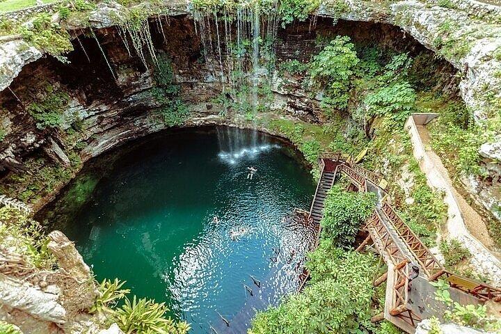 Chichen Itza, Cenote & Valladolid Tour transportation from Cancun