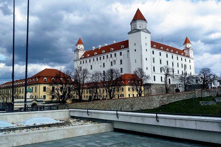 Vienna to Budapest and Bratislava Private Full Day Guided Tour