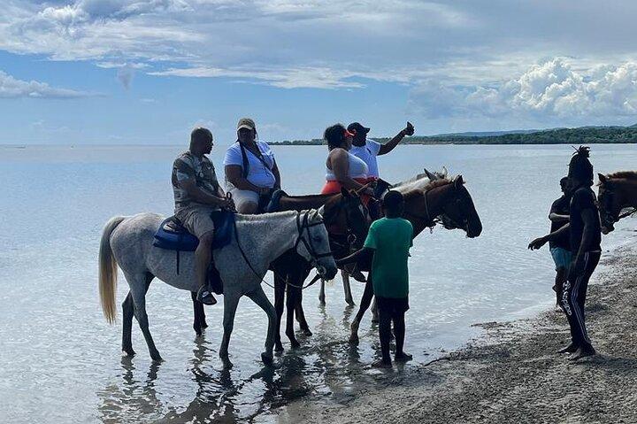 Horseback Riding in the Ocean from Ocho Rios & Runaway Bay
