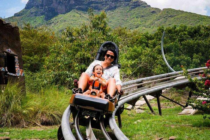 Wild South West Tour : SAFARI & TULAWAKA CASELA PARK & LE MORNE