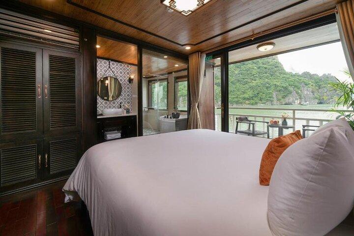 Top 1 Ha Long-Lan Ha Bay Luxury 5 Star Cruises & Balcony Cabin