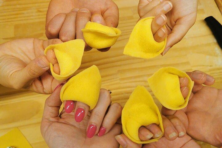 Bologna on the plate, Cooking Class with Alessia