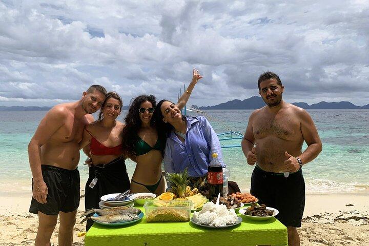 El Nido Group Tour A with Beach Lunch