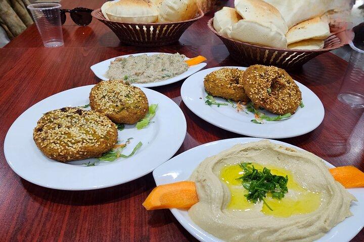 Walks Of Cairo Night Excursion With Food & walking Tour